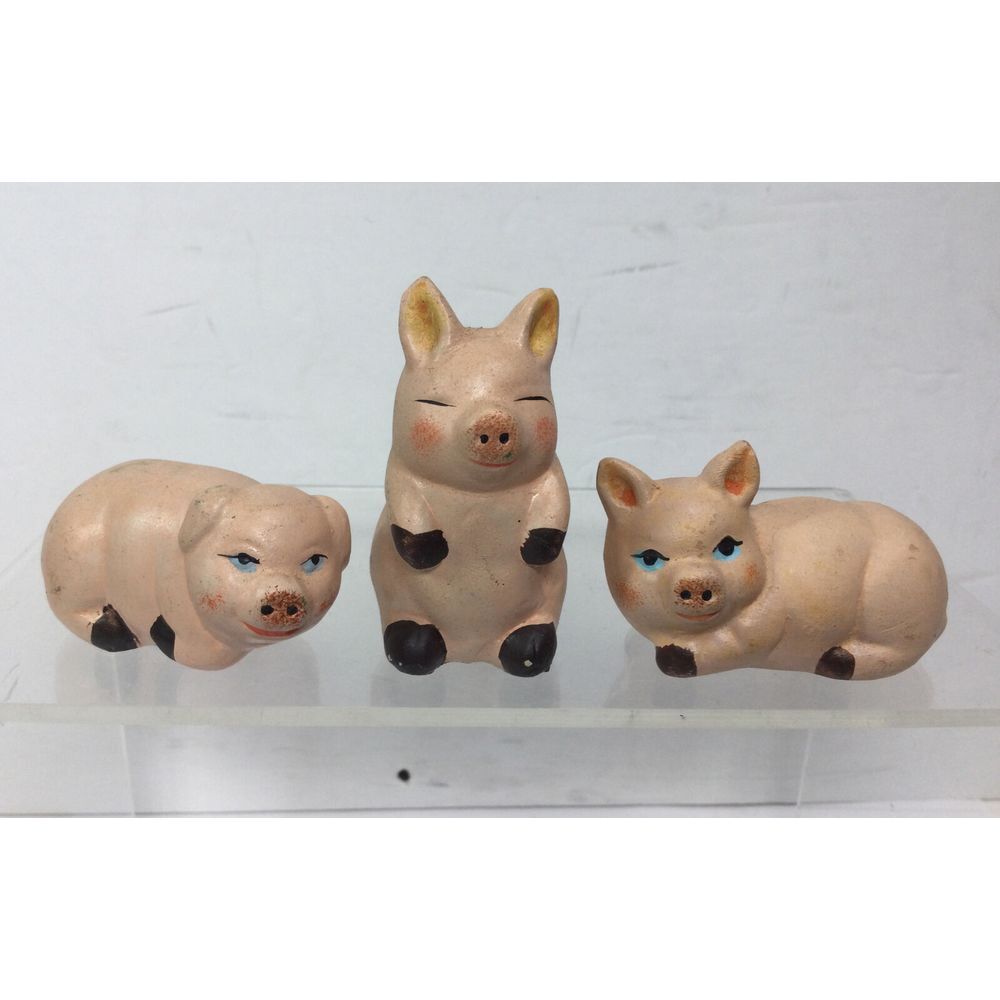 Vintage Three little pig ceramic figues hand painted Miniature collectible pigs
